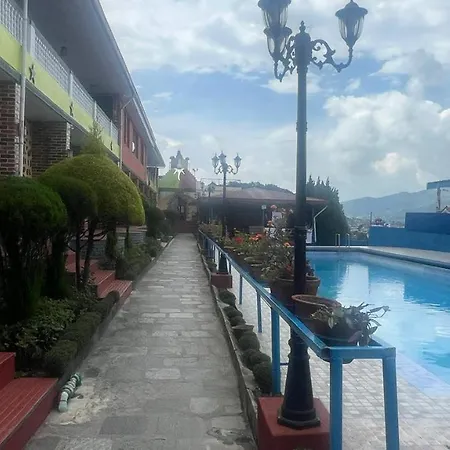 Khushi Khushi Hotel
